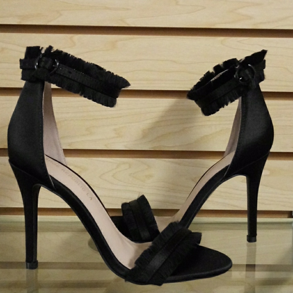 🆕 Sandal Heels